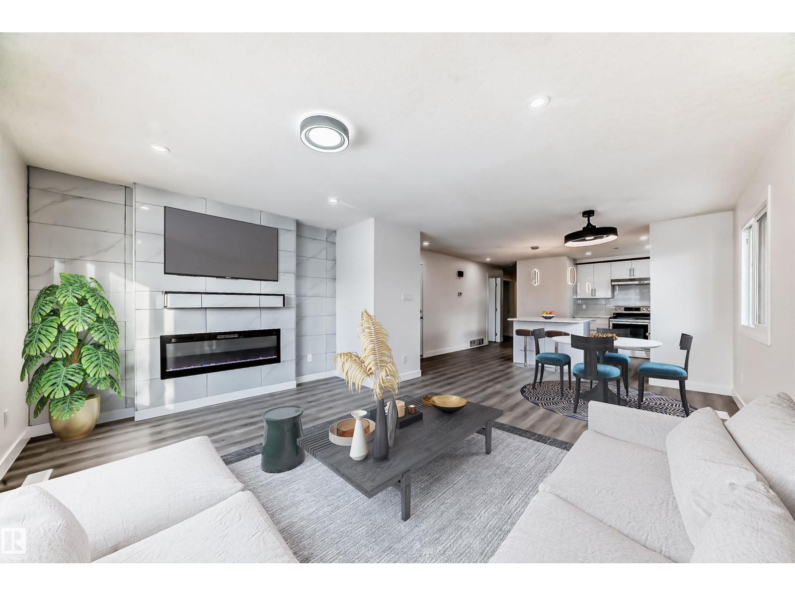 14505 23 St Nw Nw, Edmonton, Alberta  T5Y 1T4 - Photo 4 - E4471312