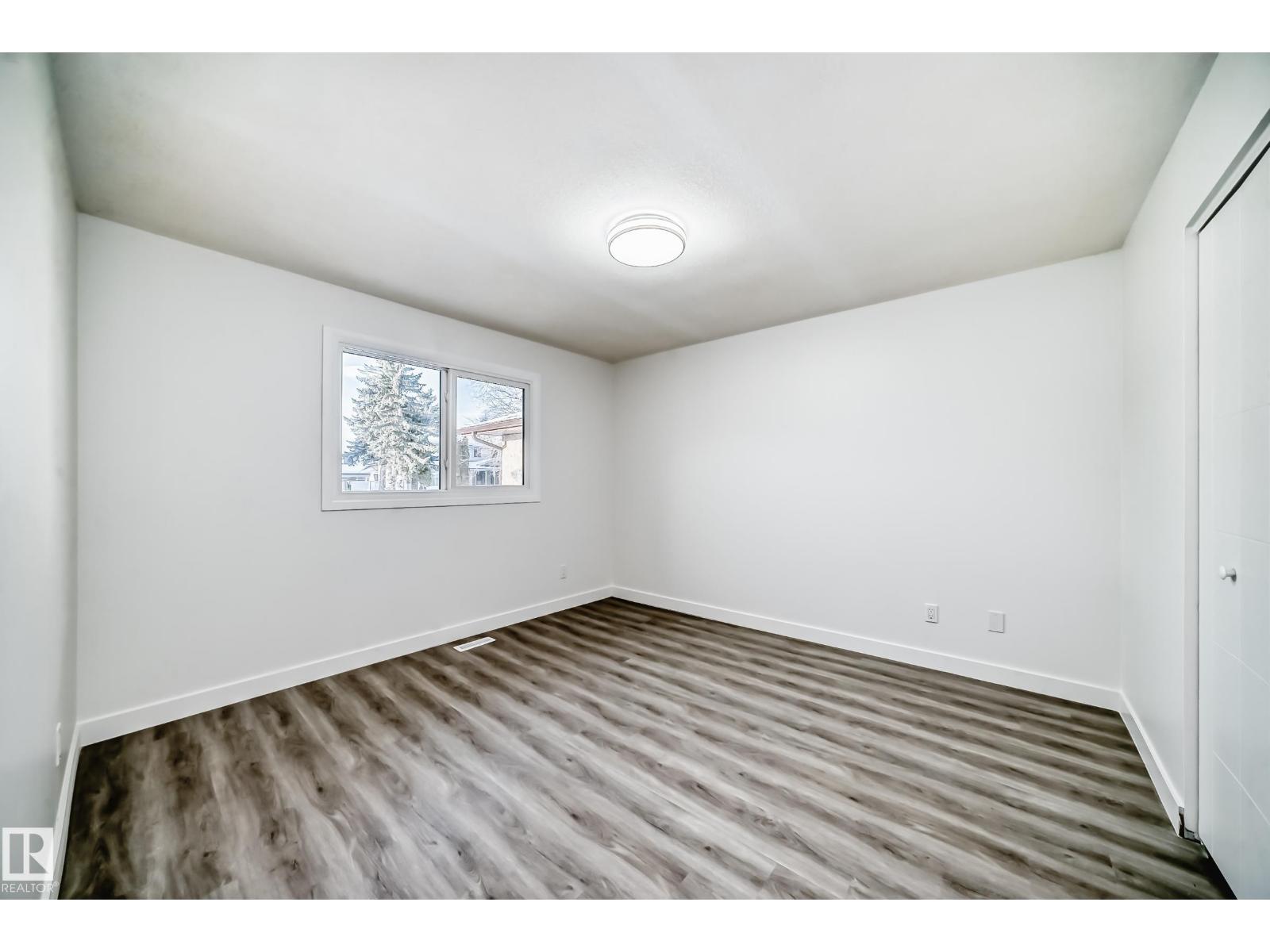 14505 23 St Nw Nw, Edmonton, Alberta  T5Y 1T4 - Photo 23 - E4471312