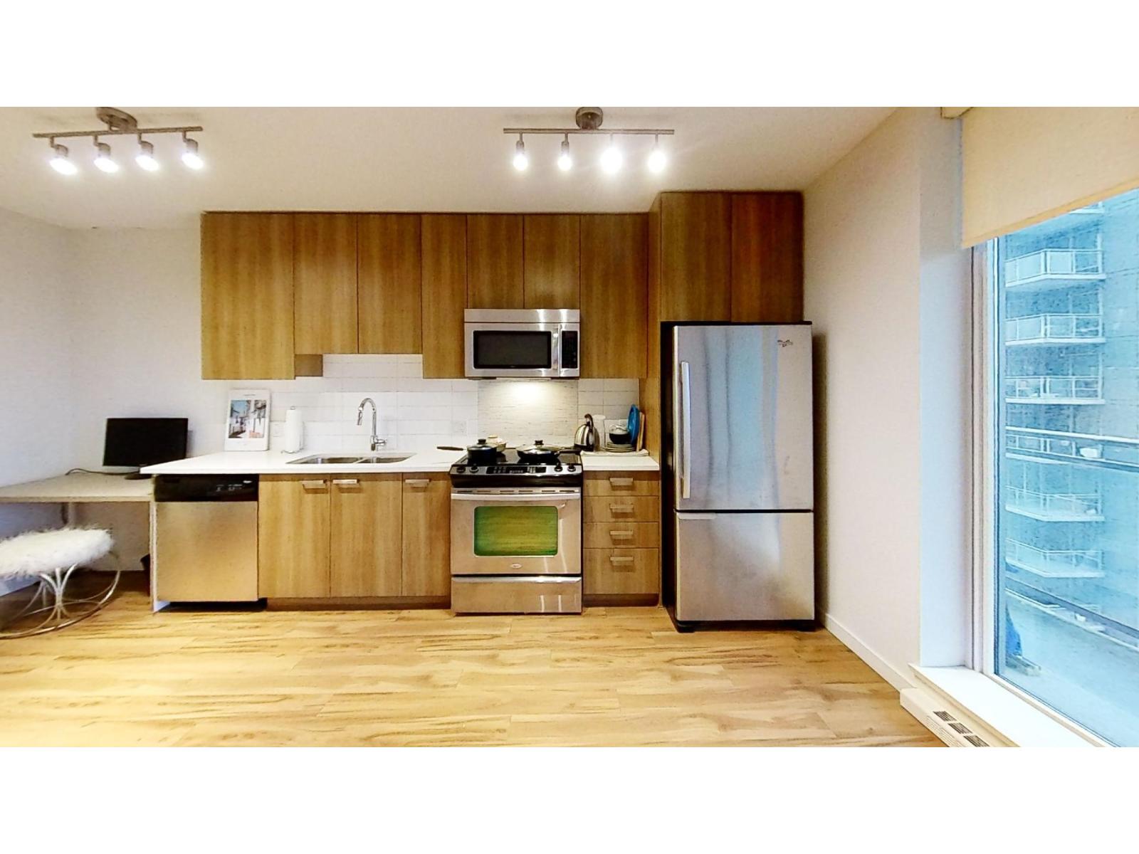 12xx 13325 102a Avenue, Surrey, British Columbia  V3T 0J5 - Photo 4 - R3084081