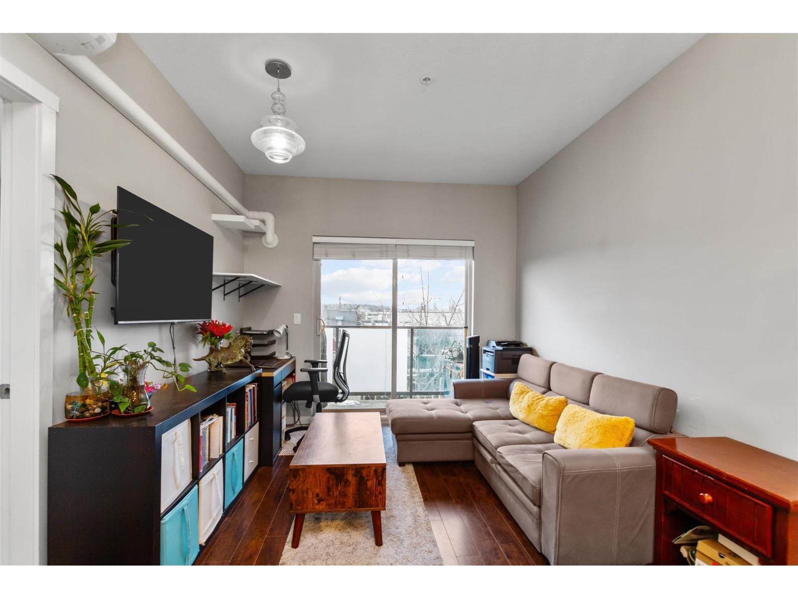 304 20460 Douglas Crescent, Langley, British Columbia  V3A 0C6 - Photo 5 - R3084254