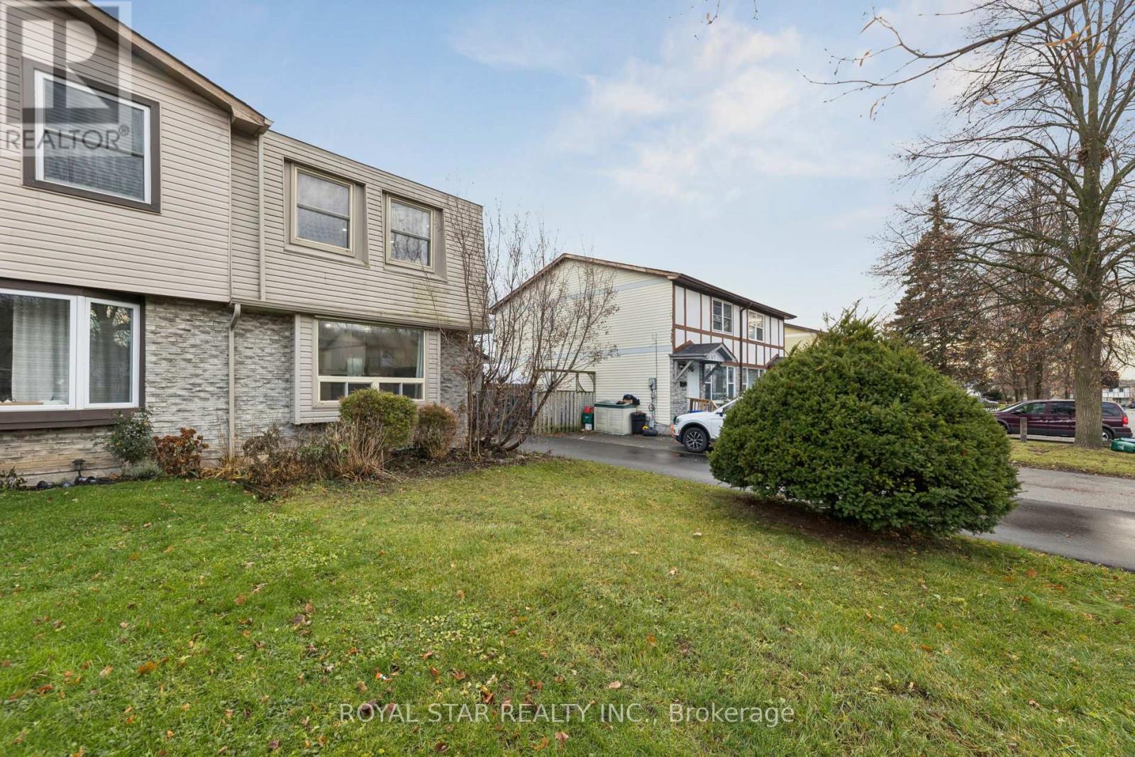 521 Gaylord Drive, Oshawa, Ontario  L1K 1L4 - Photo 2 - E12736856