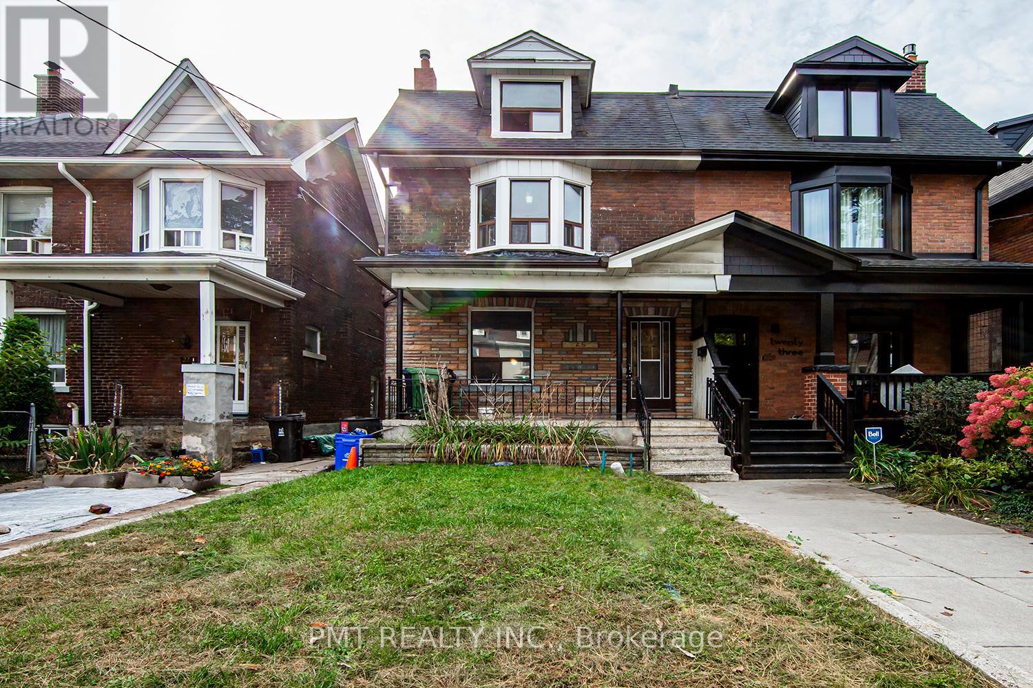 Main - 25 Sandford Avenue, Toronto, Ontario  M4L 2E6 - Photo 29 - E12736884