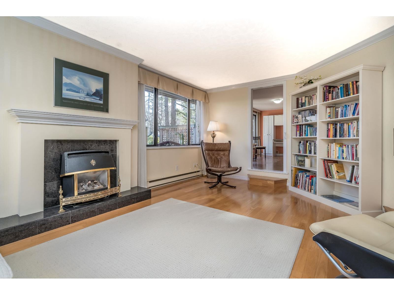 112 15275 19 AVENUE, Surrey, British Columbia