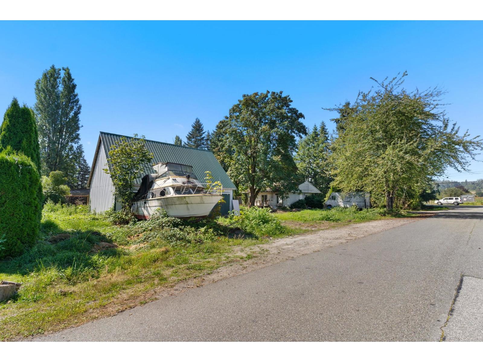 6934 GLOVER ROAD, Langley, British Columbia