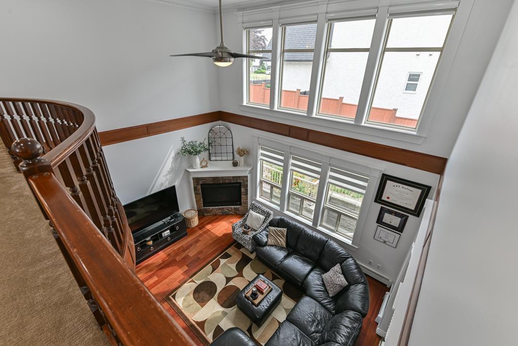 31496 Cougar Court, Abbotsford, British Columbia  V2T 6M7 - Photo 8 - R3083808