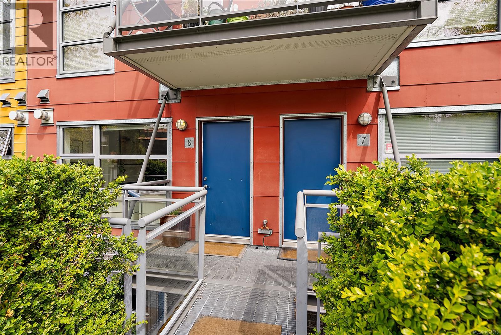 8 821 Tyee Rd, Victoria, British Columbia  V9A 7R2 - Photo 17 - 1024313