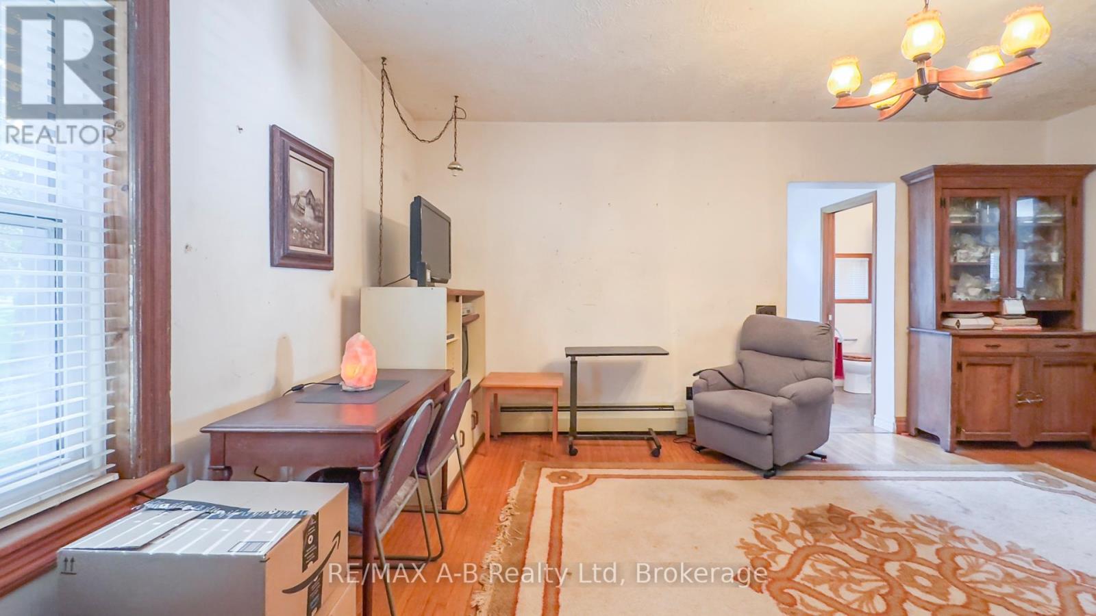 4740 16 Line, Perth South, Ontario  N4X 1C9 - Photo 16 - X12420151