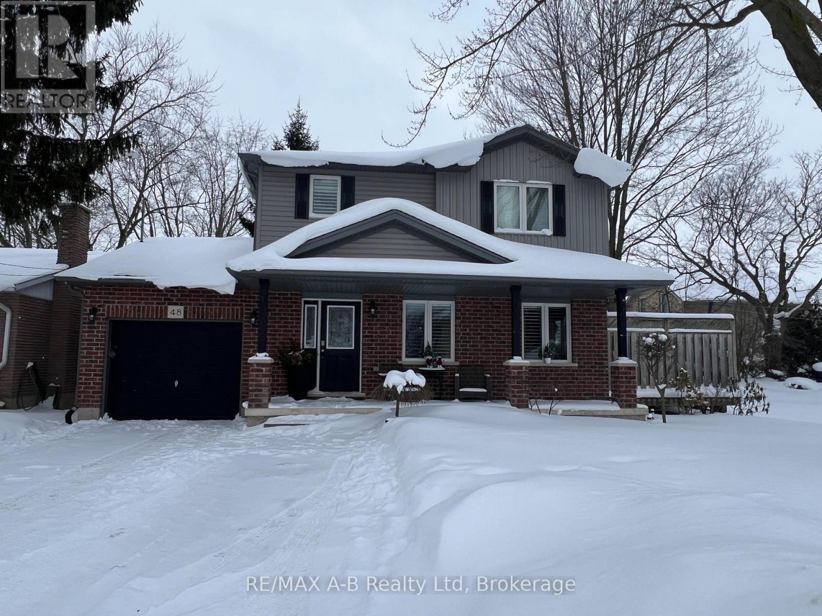 48 WELLINGTON STREET, East Zorra-Tavistock, Ontario