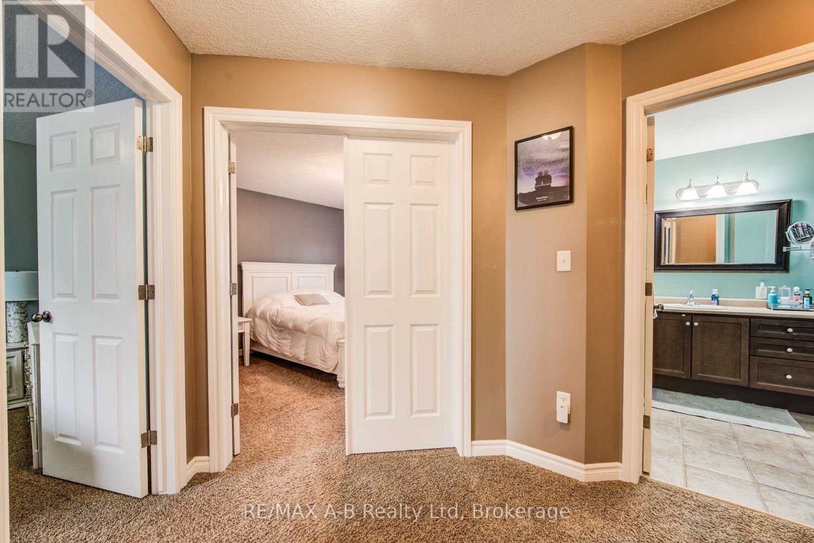 48 Wellington Street, East Zorra-Tavistock, Ontario  N0B 2R0 - Photo 22 - X12547948