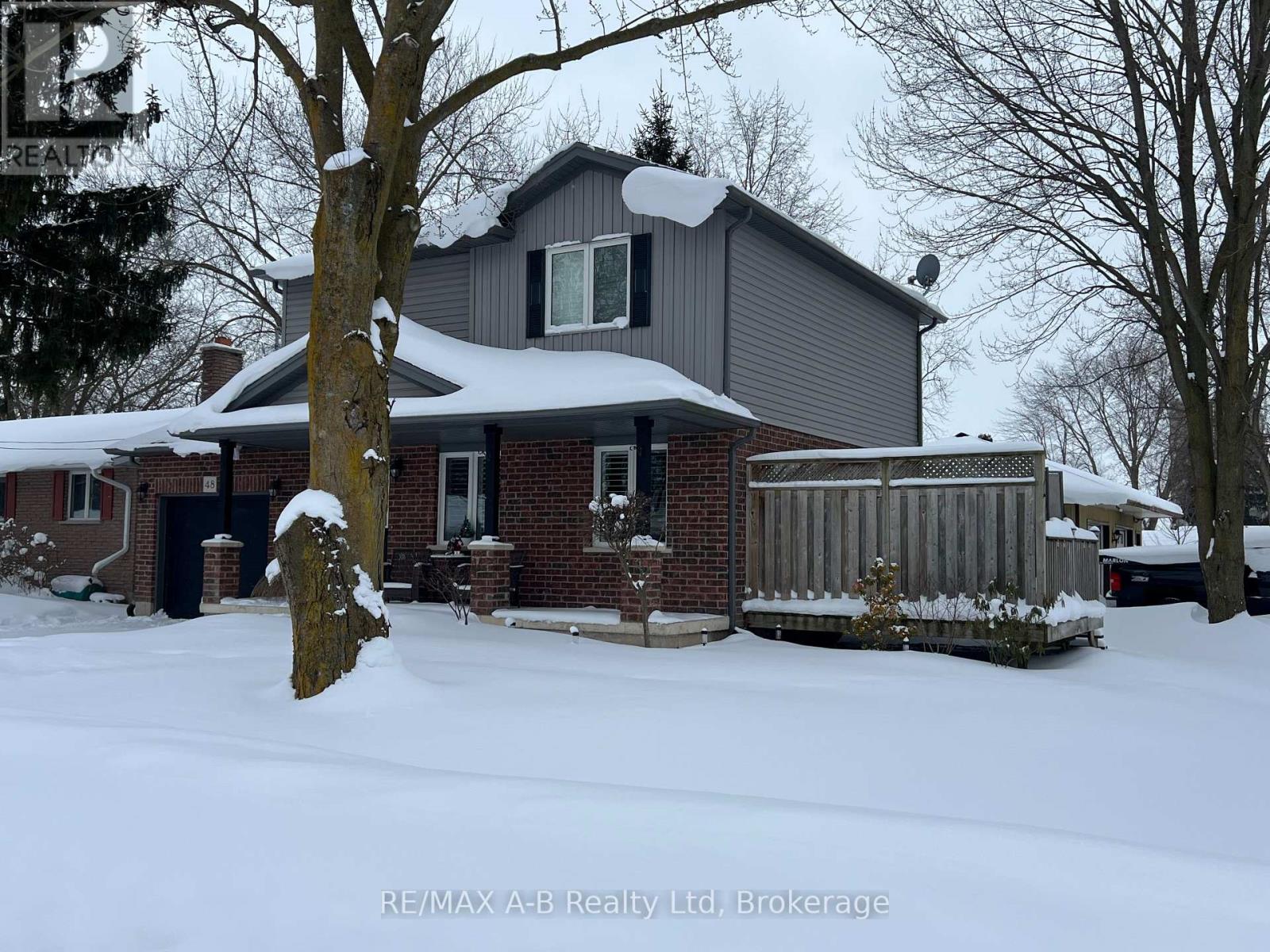 48 Wellington Street, East Zorra-Tavistock, Ontario  N0B 2R0 - Photo 3 - X12547948