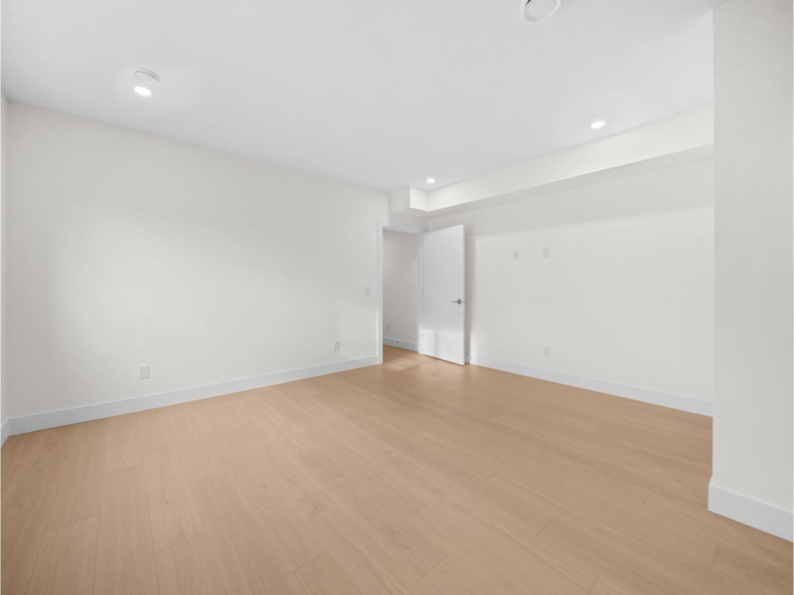 2807 Platform Crescent, Abbotsford, British Columbia  V4X 0A4 - Photo 12 - R3084159