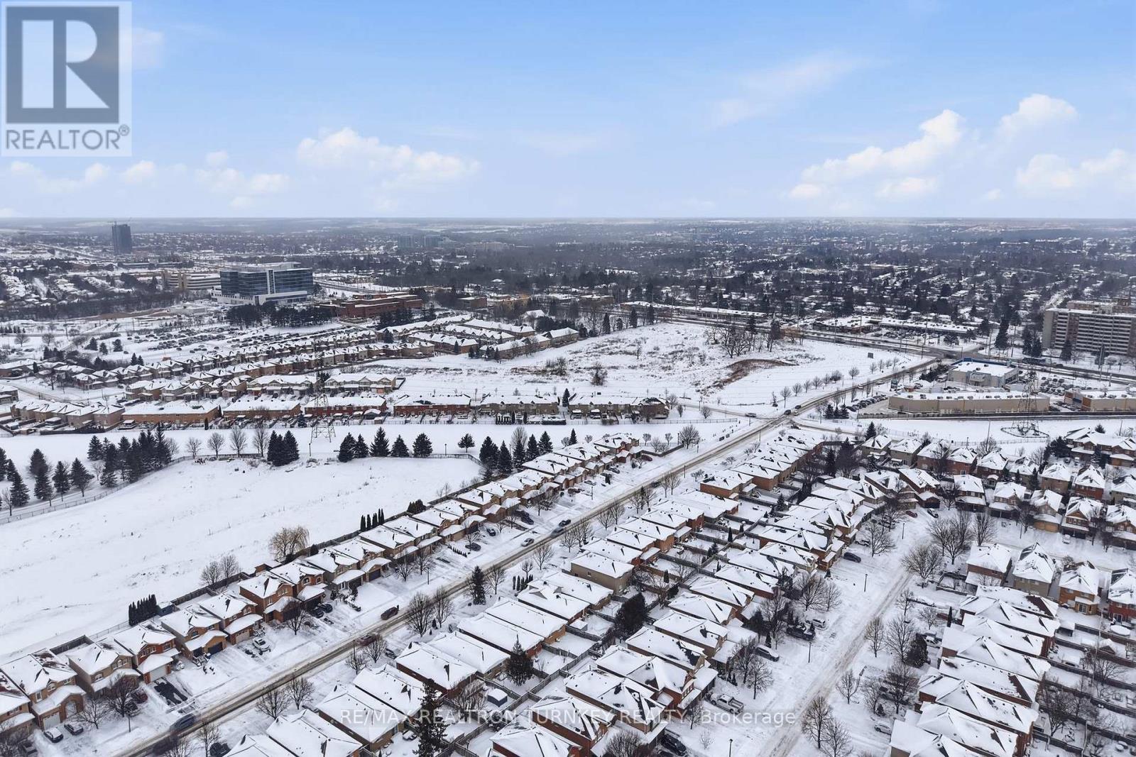 78 Clearmeadow Boulevard, Newmarket, Ontario  L3X 2M6 - Photo 33 - N12736892