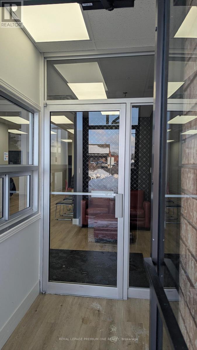 12 - 190 Marycroft Avenue, Vaughan, Ontario  L4L 5Y2 - Photo 2 - N12736898