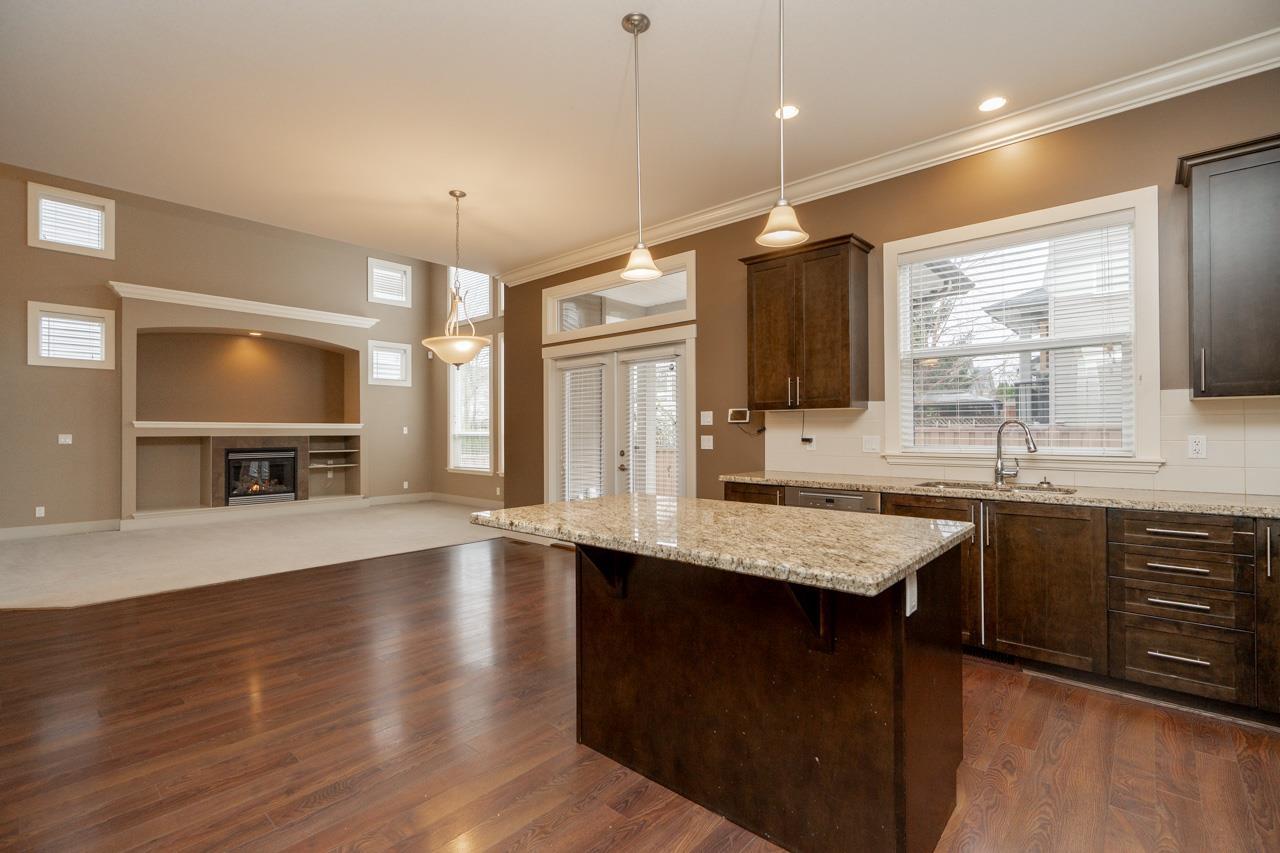 6991 197b Street, Langley, British Columbia  V2Y 3B1 - Photo 10 - R3083560