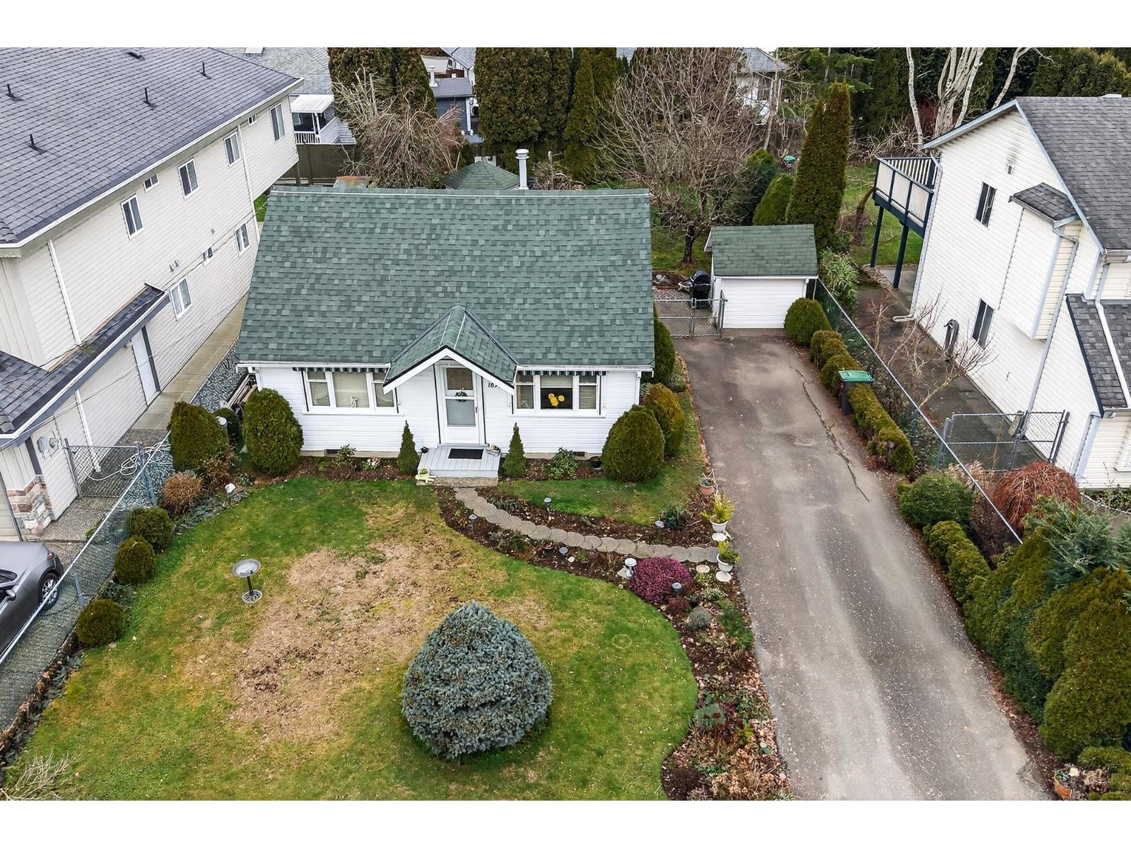 18753 60 Avenue, Surrey, British Columbia  V3S 4N9 - Photo 9 - R3083165