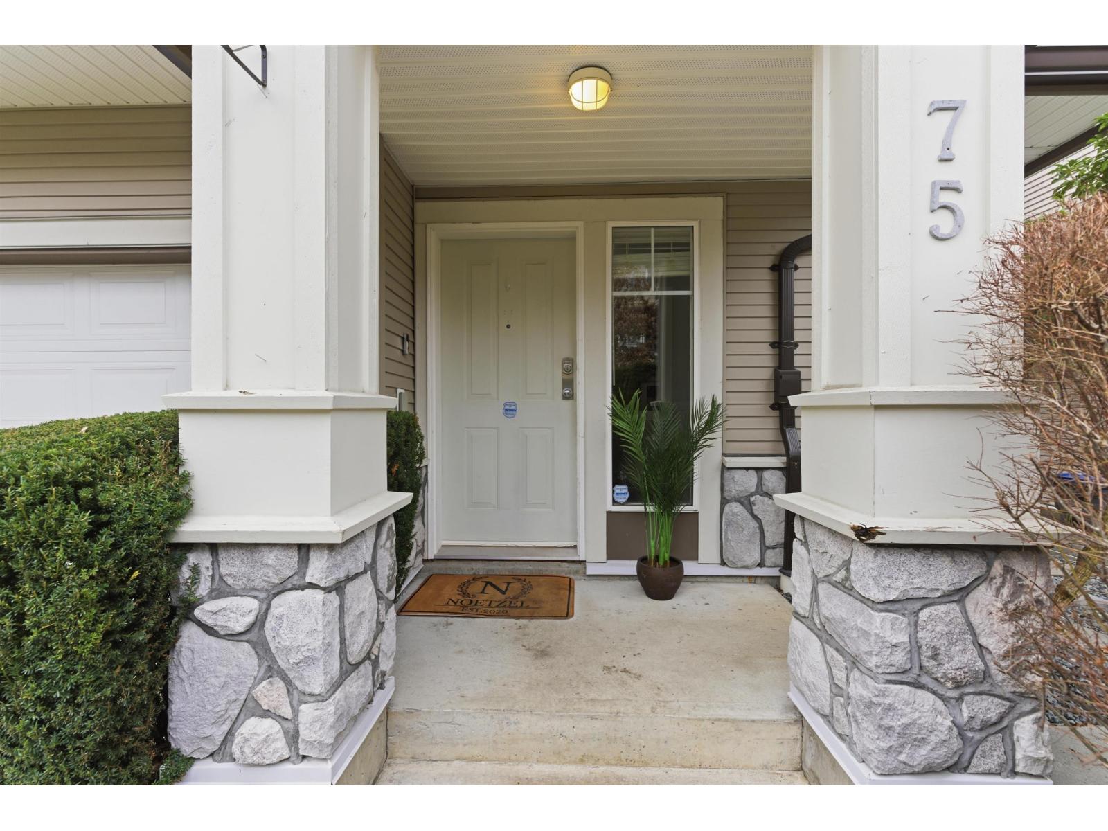 75 18221 68 Avenue, Surrey, British Columbia V3S 9J1 - Photo 2 - R3081940