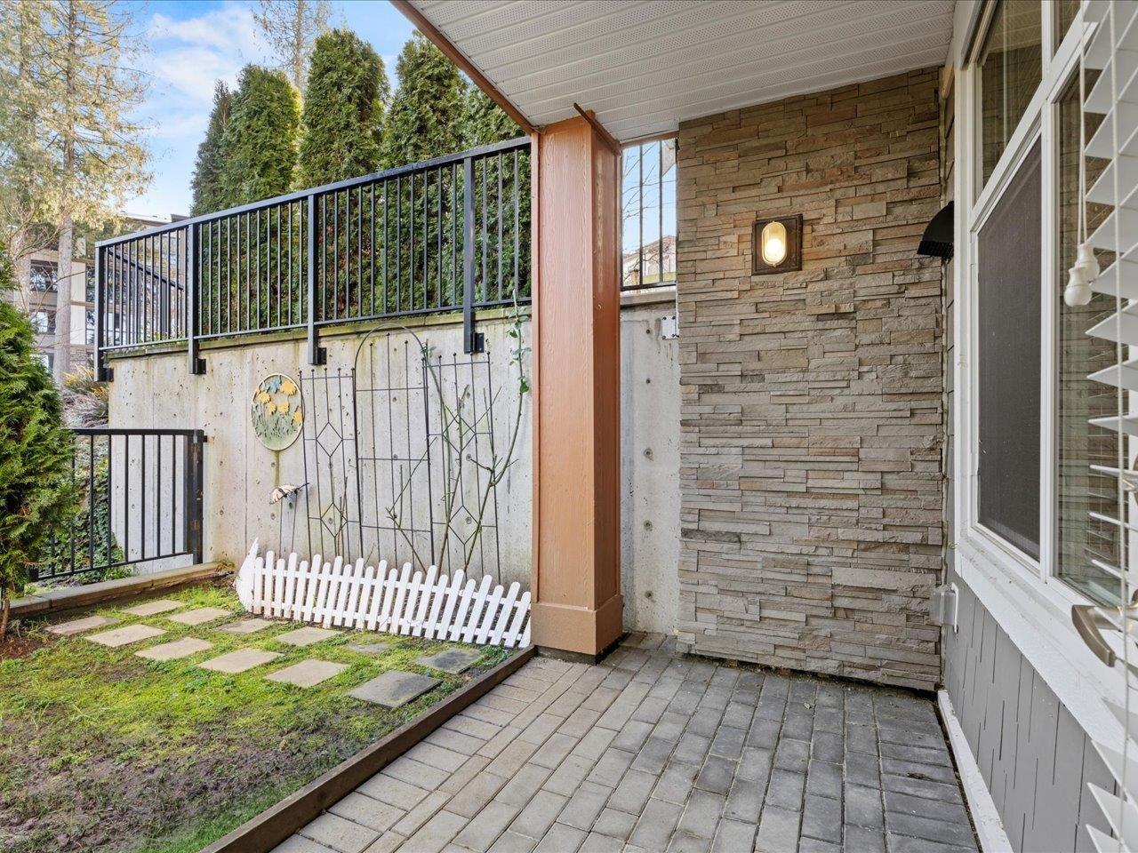 101 14605 Mcdougall Drive, Surrey, British Columbia  V4P 0G7 - Photo 8 - R3083886