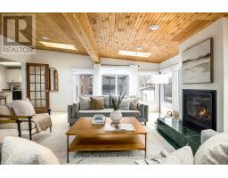 44 CLIFFSIDE DRIVE, Toronto, Ontario