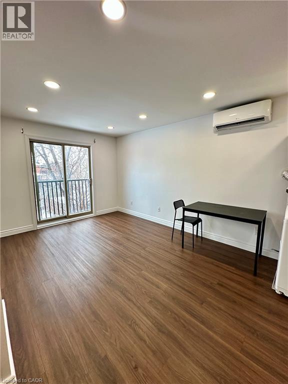 28 Victoria Avenue N Unit# 207, Hamilton, Ontario  L8L 5E1 - Photo 14 - 40801214