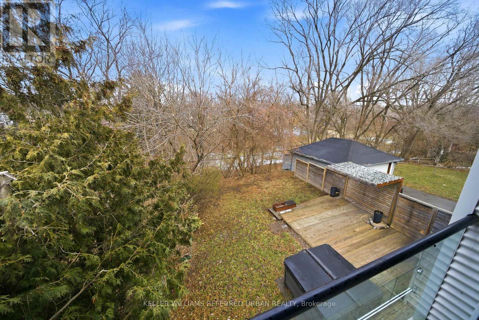 22 Daniels Street, Toronto, Ontario  M8Y 1L8 - Photo 34 - W12736838