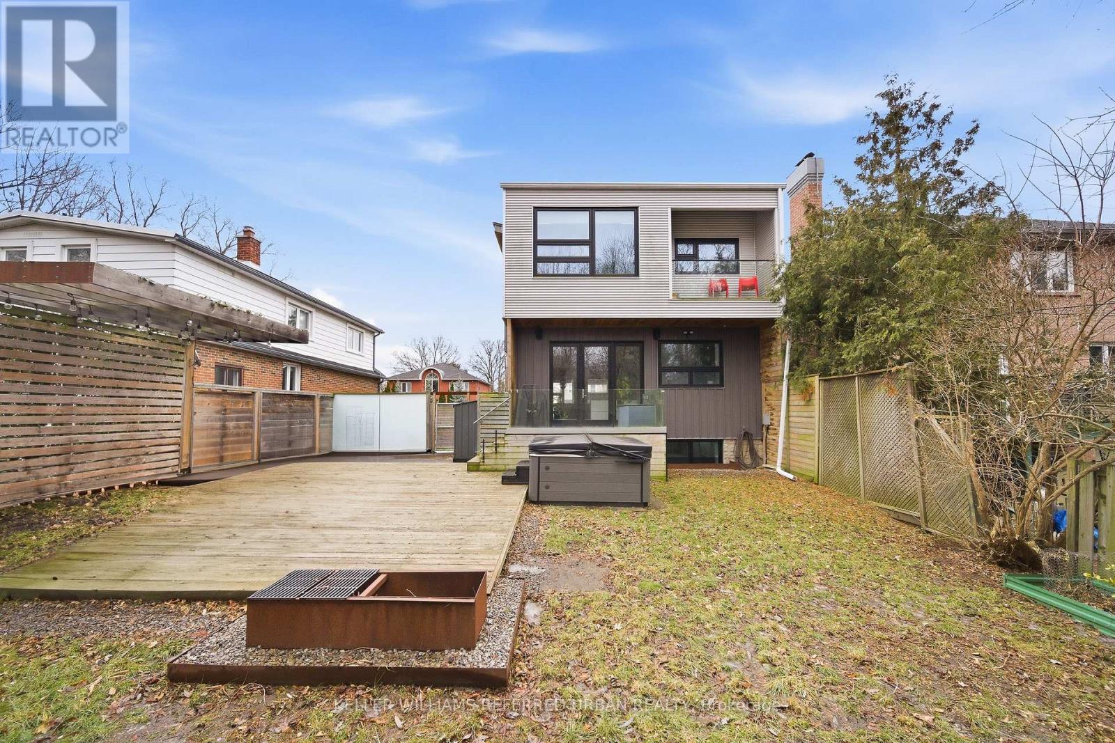 22 Daniels Street, Toronto, Ontario  M8Y 1L8 - Photo 48 - W12736838