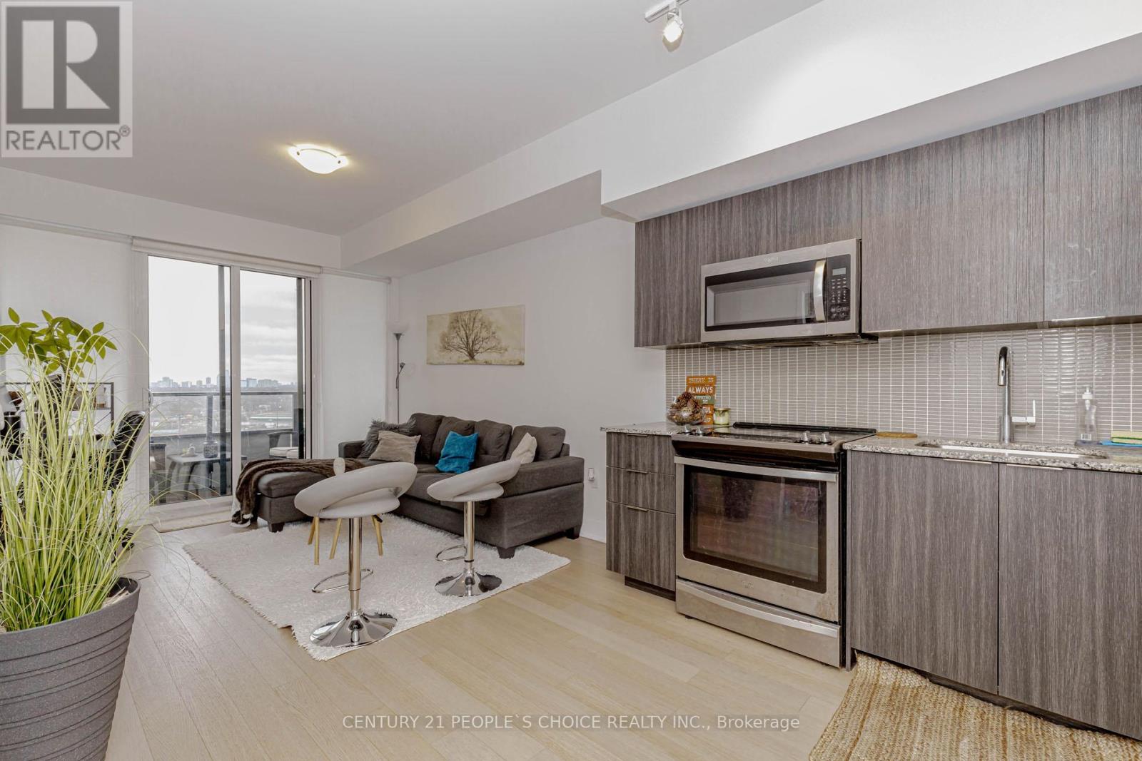 1722 - 30 Shore Breeze Drive Sw, Toronto, Ontario  M8V 0J1 - Photo 12 - W12736854