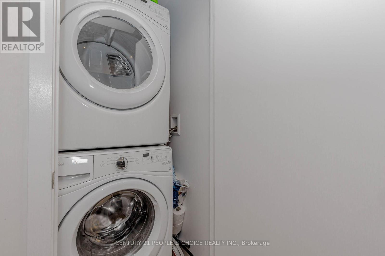 1722 - 30 Shore Breeze Drive Sw, Toronto, Ontario  M8V 0J1 - Photo 33 - W12736854