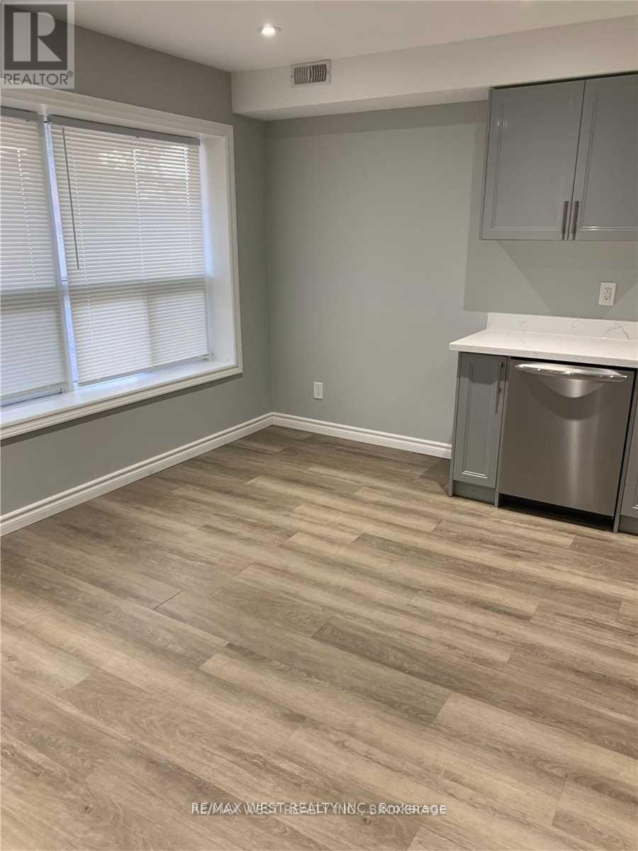 Unit 2 - 2a Fort Rouille Street, Toronto, Ontario  M6K 2C1 - Photo 4 - W12736866