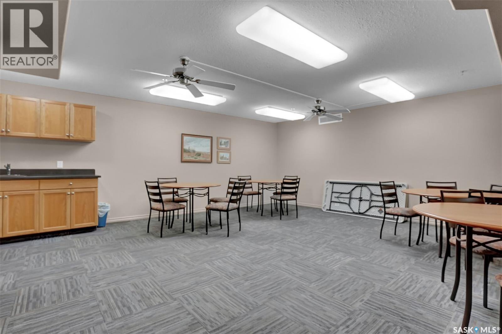 403 3101 Renfrew Crescent E, Regina, Saskatchewan  S4V 3B6 - Photo 43 - SK027528