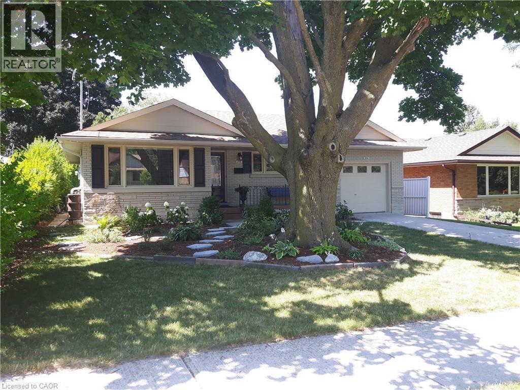 204 Rodney Street, Waterloo, Ontario  N2J 1G5 - Photo 4 - 40800206