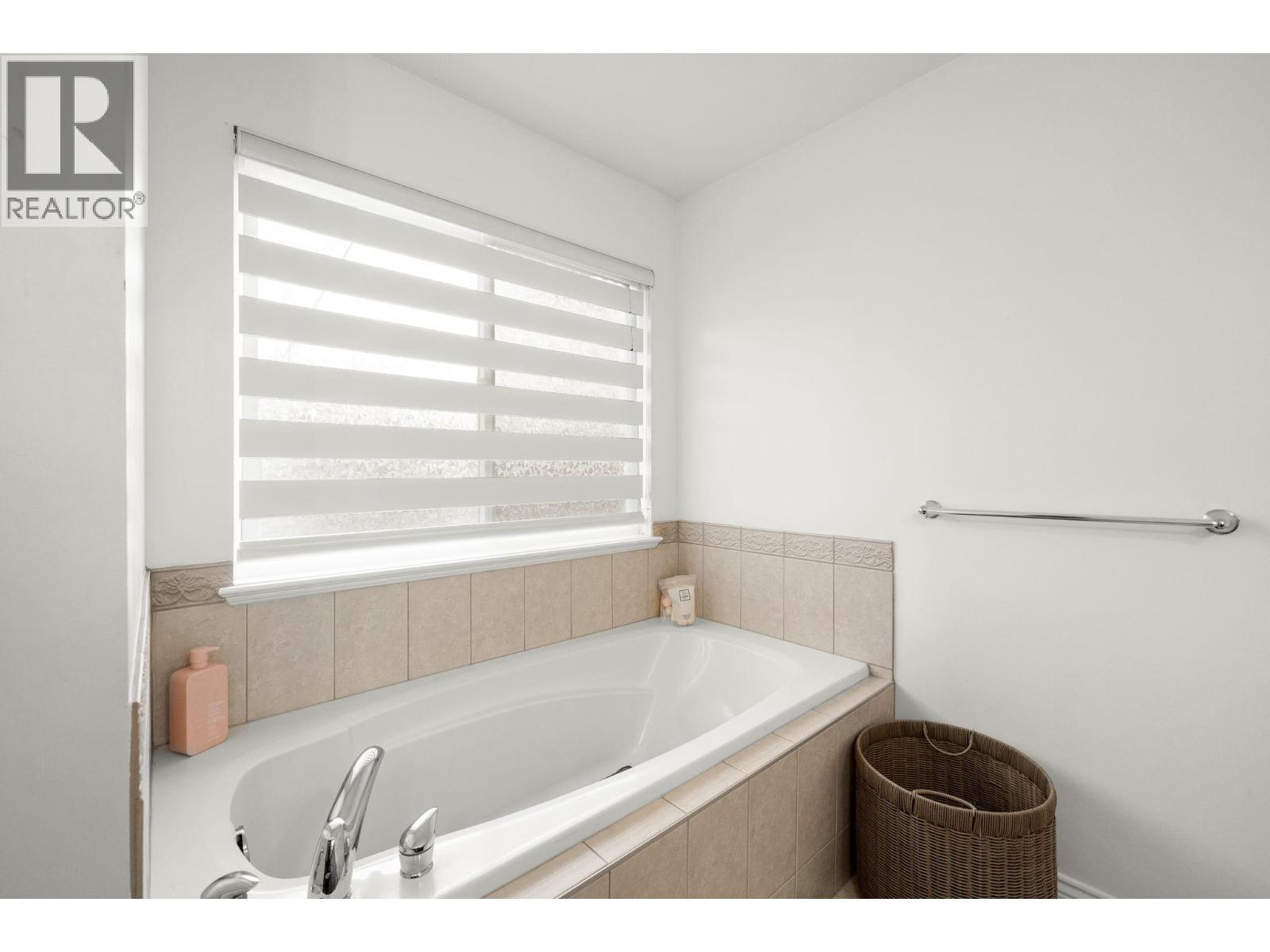 23965 107th Avenue, Maple Ridge, British Columbia  V2W 0B3 - Photo 27 - R3084099