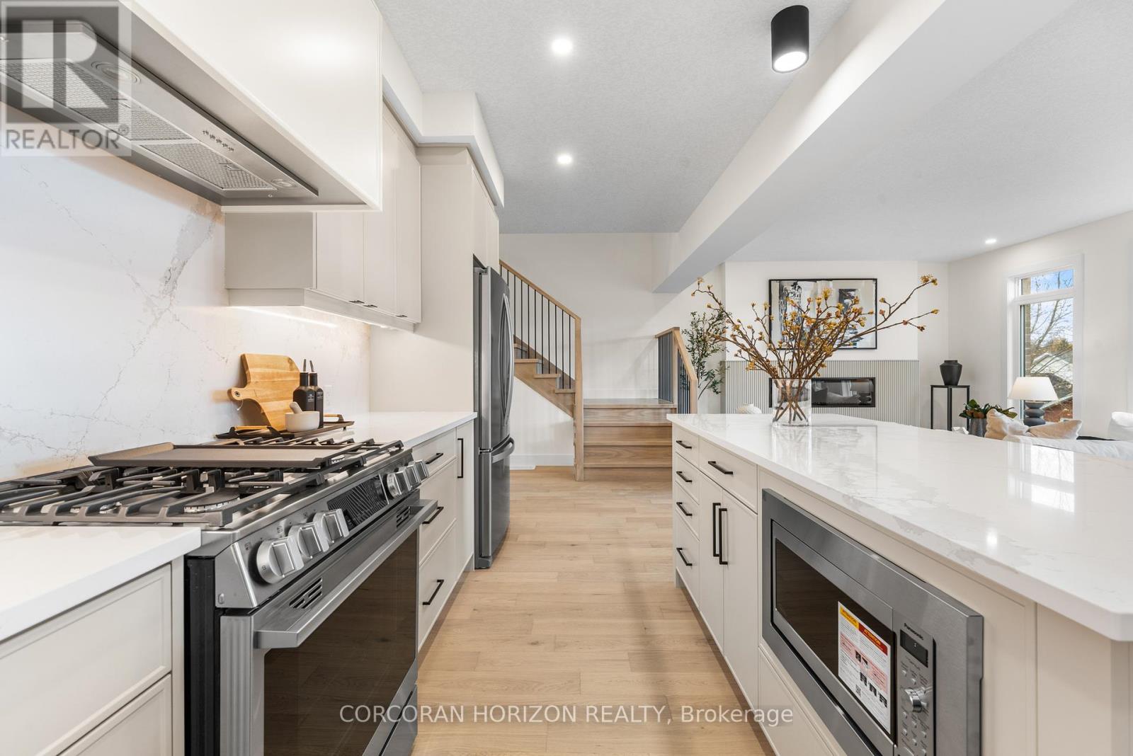 83 Dunnigan Drive, Kitchener, Ontario  N2B 3W5 - Photo 13 - X12736836