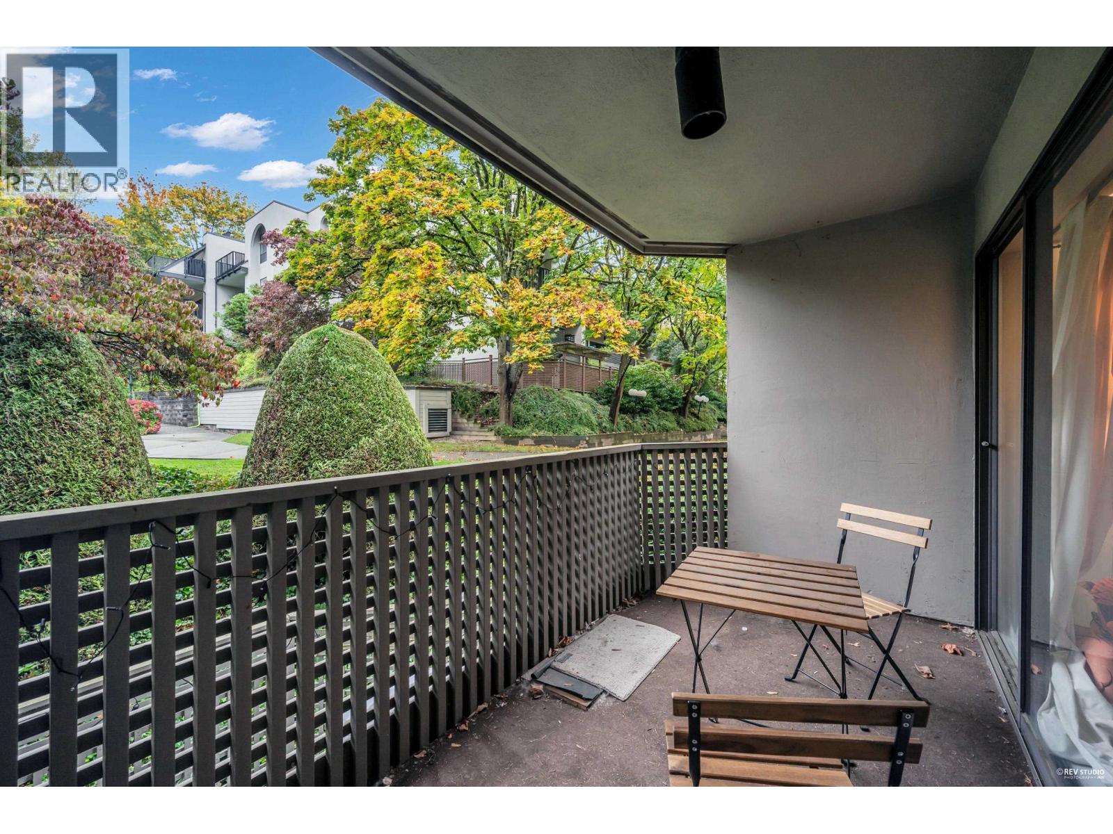 208 1955 Woodway Place, Burnaby, British Columbia  V5B 4S5 - Photo 16 - R3076050