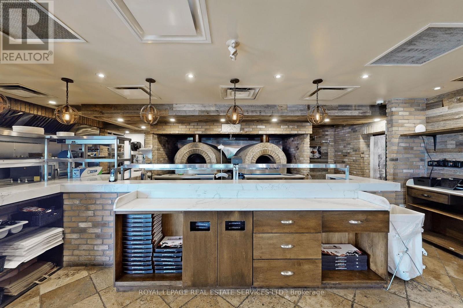 22 Ontario Street, Milton, Ontario  L9T 2M6 - Photo 21 - W12736698