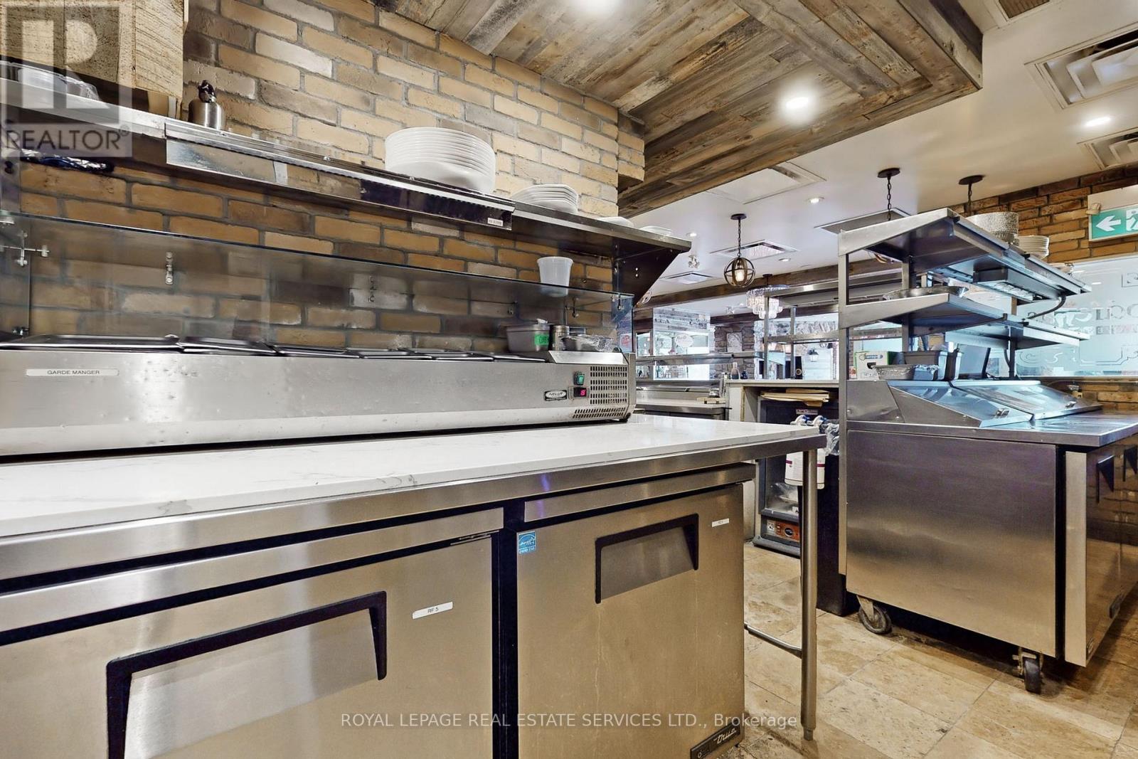 22 Ontario Street, Milton, Ontario  L9T 2M6 - Photo 32 - W12736698