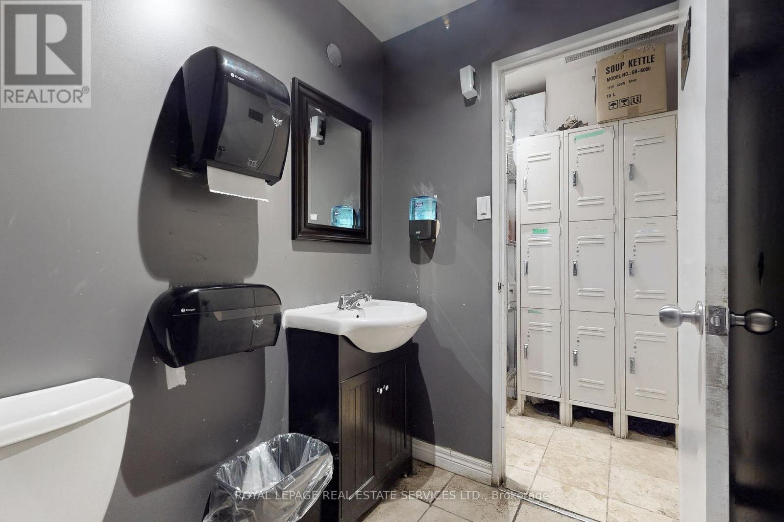 22 Ontario Street, Milton, Ontario  L9T 2M6 - Photo 36 - W12736698