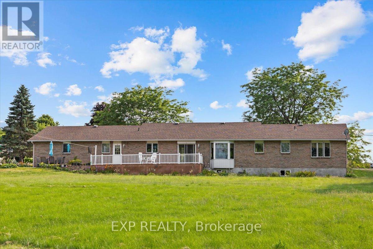 3382 CARP ROAD, Ottawa, Ontario