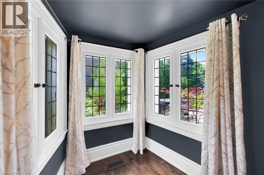 14 Robinson Street S, Grimsby, Ontario  L3M 3C4 - Photo 14 - 40799757