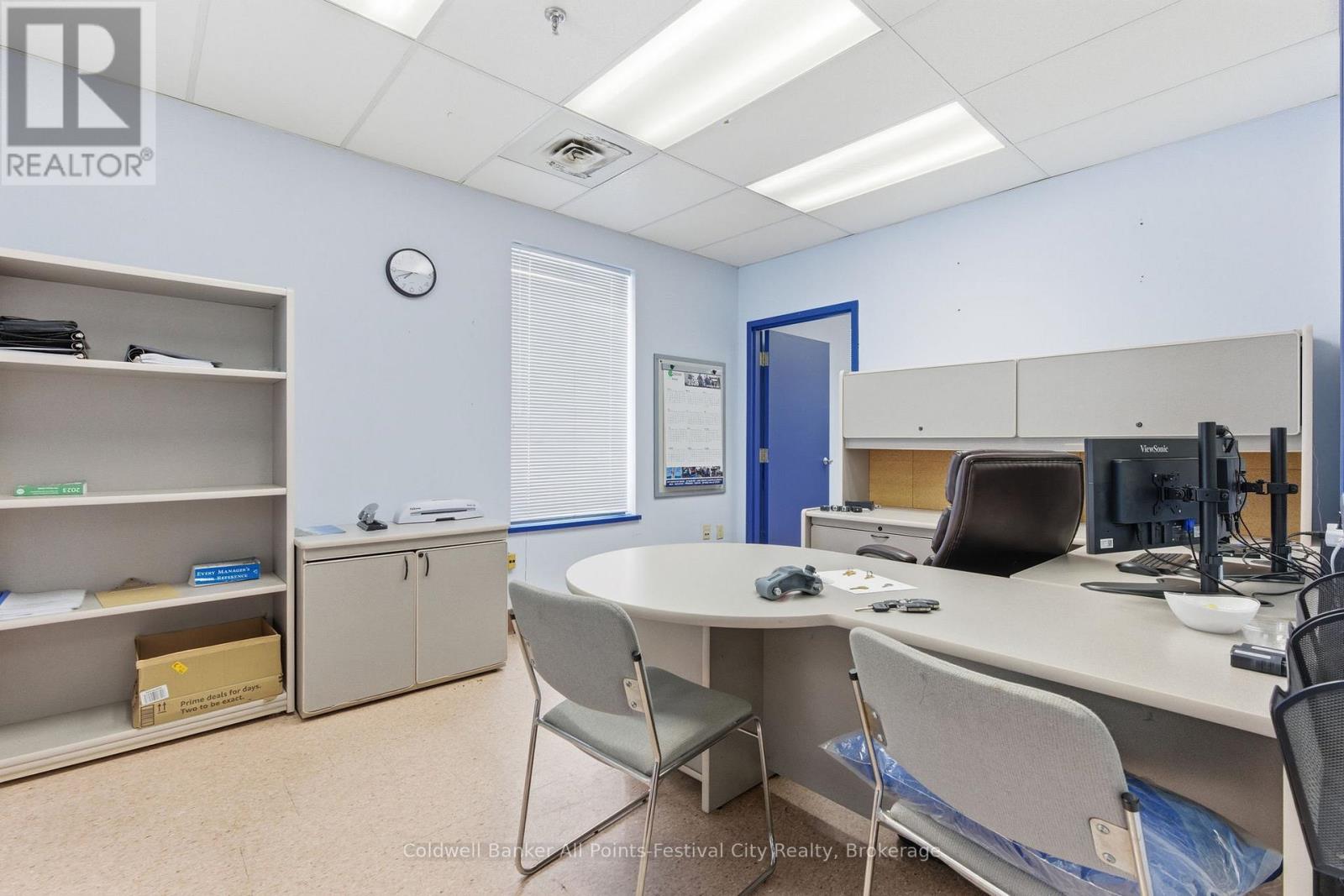 1 - 220 Huckins Street, Goderich, Ontario  N7A 3X8 - Photo 6 - X12736954