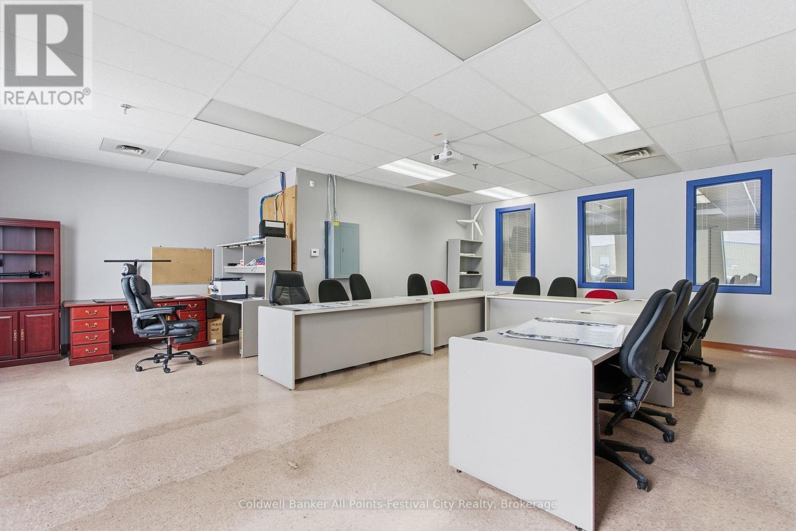 1 - 220 Huckins Street, Goderich, Ontario  N7A 3X8 - Photo 7 - X12736954