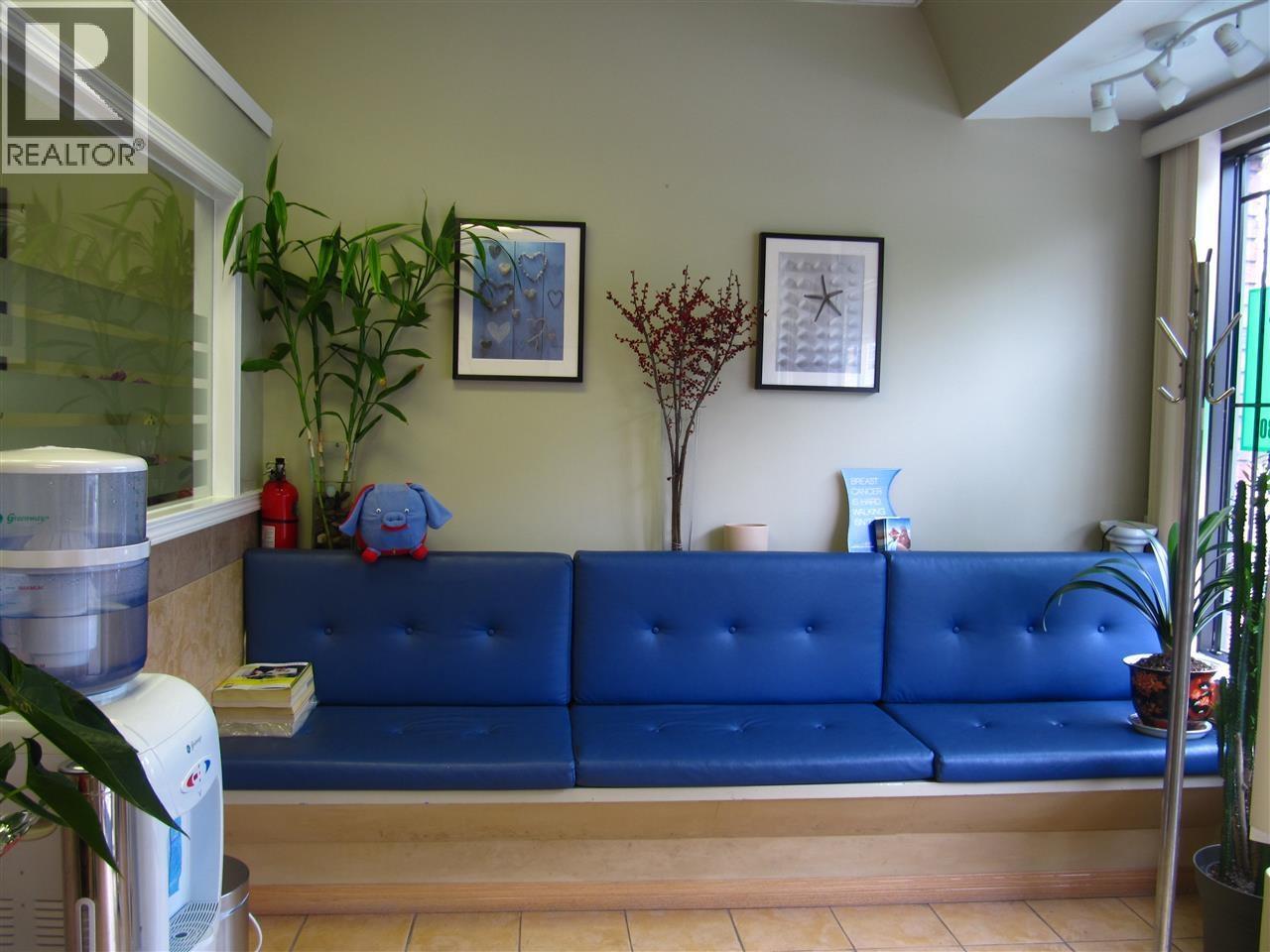 4190 Fraser Street, Vancouver, British Columbia  V5V 4E8 - Photo 9 - C8072977