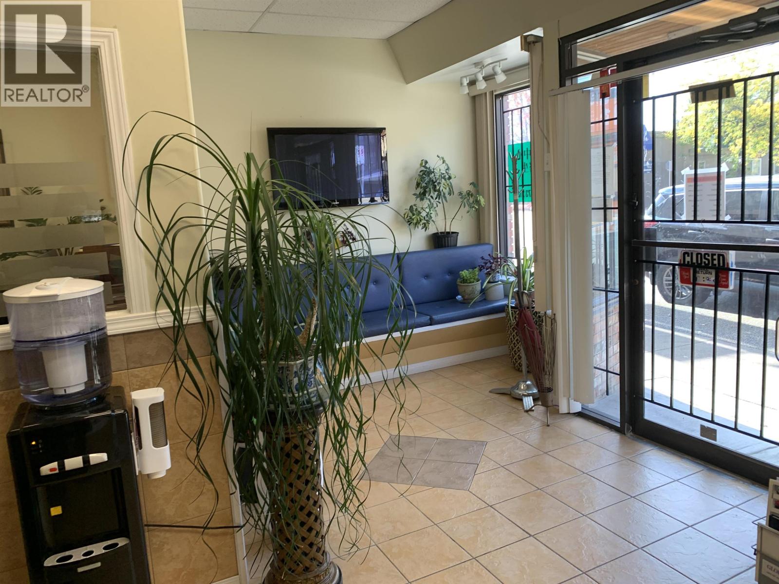 4190 Fraser Street, Vancouver, British Columbia  V5V 4E8 - Photo 6 - C8072977