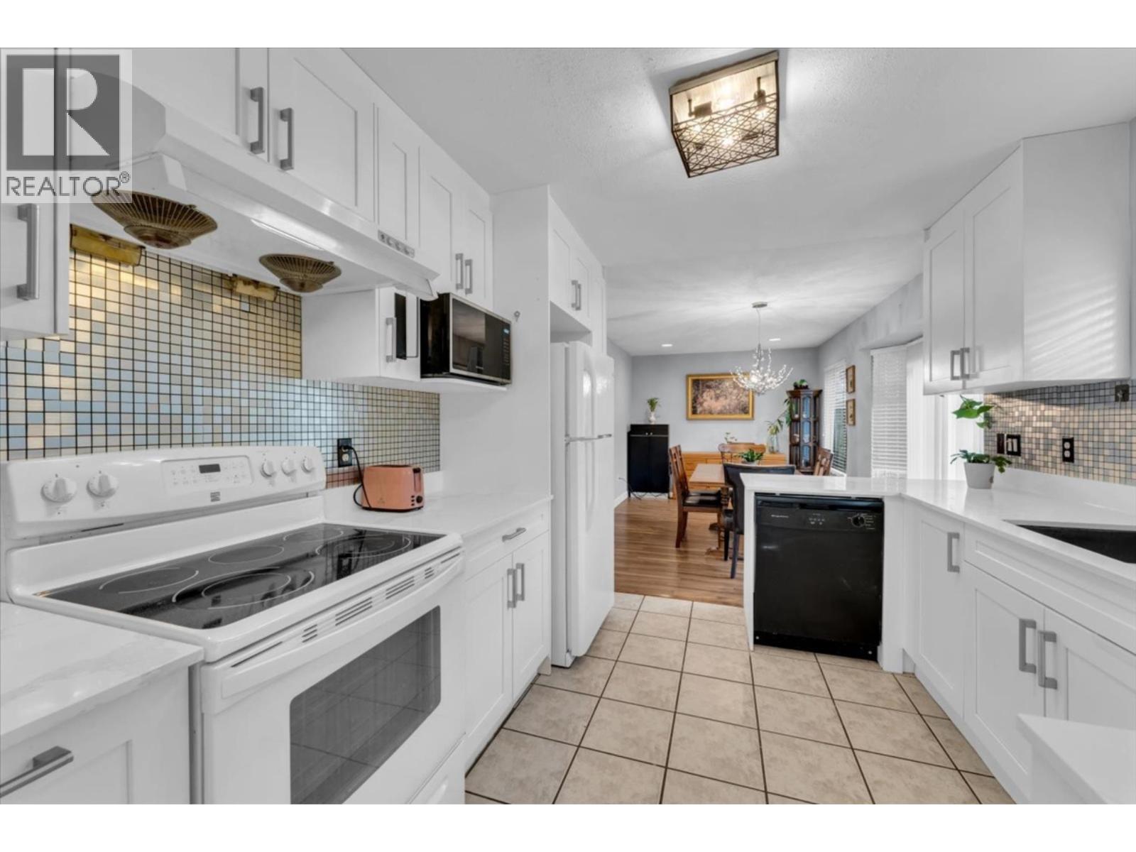 3 6675 No. 2 Road, Richmond, British Columbia  V7C 3L5 - Photo 13 - R3083999