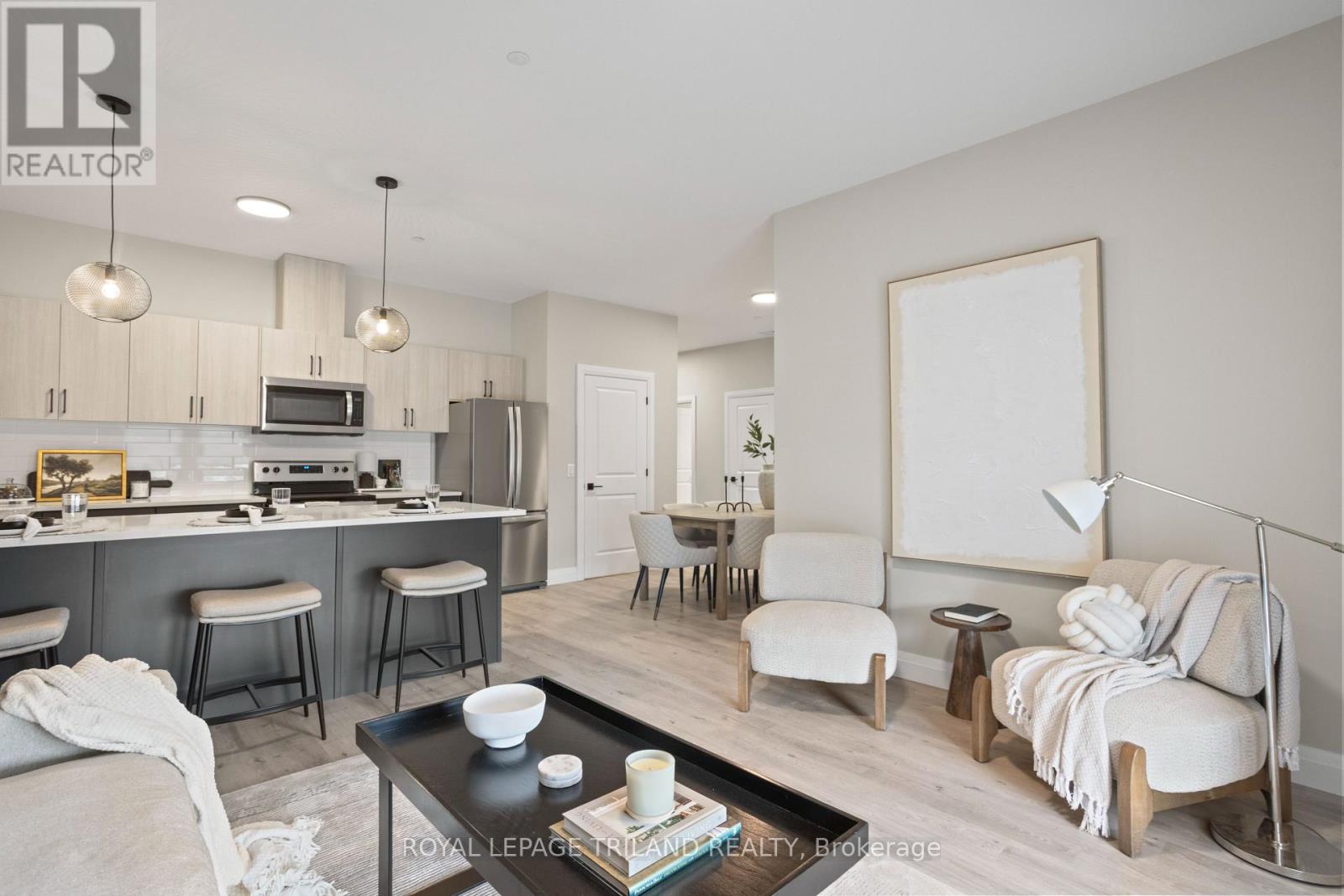 101 - 33318 Richmond Street, Lucan Biddulph, Ontario  N0M 2J0 - Photo 21 - X12737052