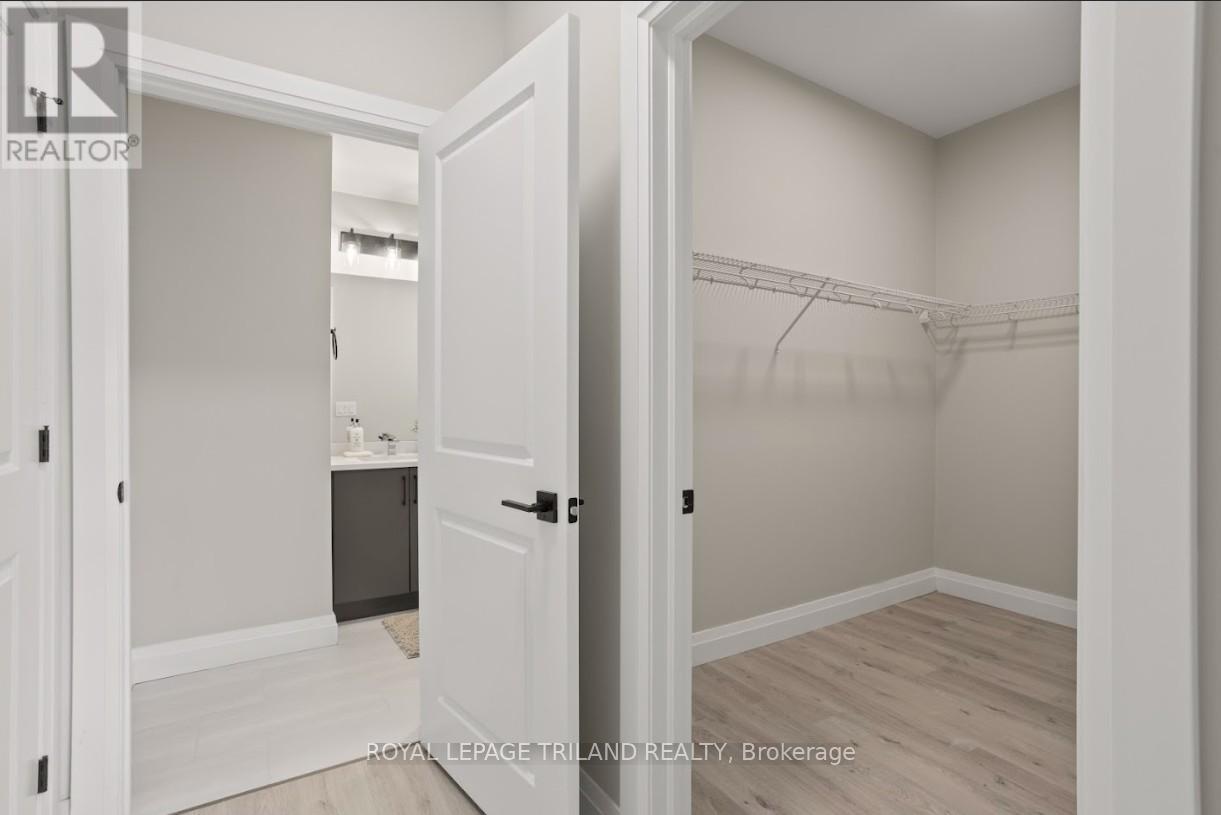 101 - 33318 Richmond Street, Lucan Biddulph, Ontario  N0M 2J0 - Photo 28 - X12737052