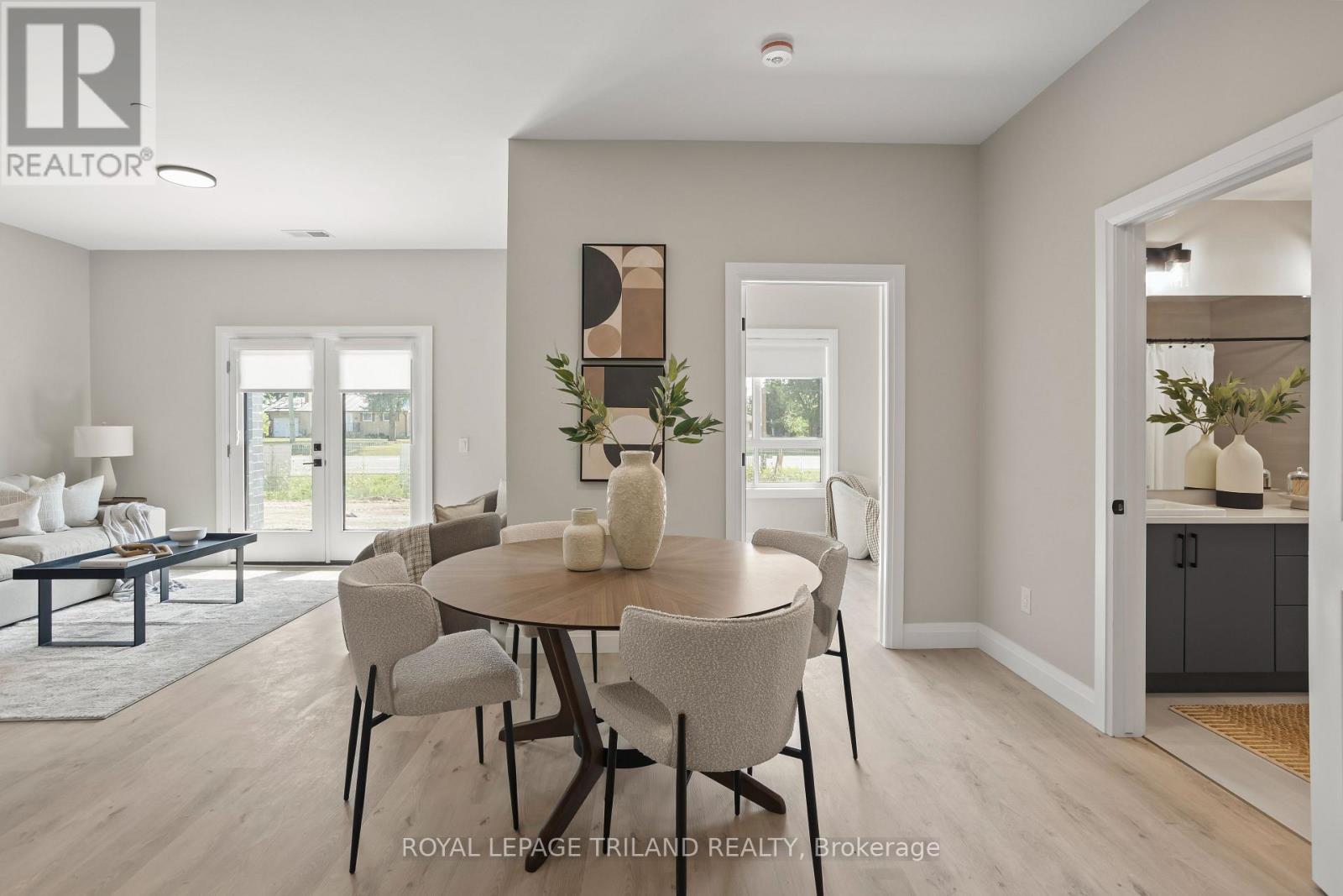 308 - 33318 Richmond Street, Lucan Biddulph, Ontario  N0M 2J0 - Photo 4 - X12737058