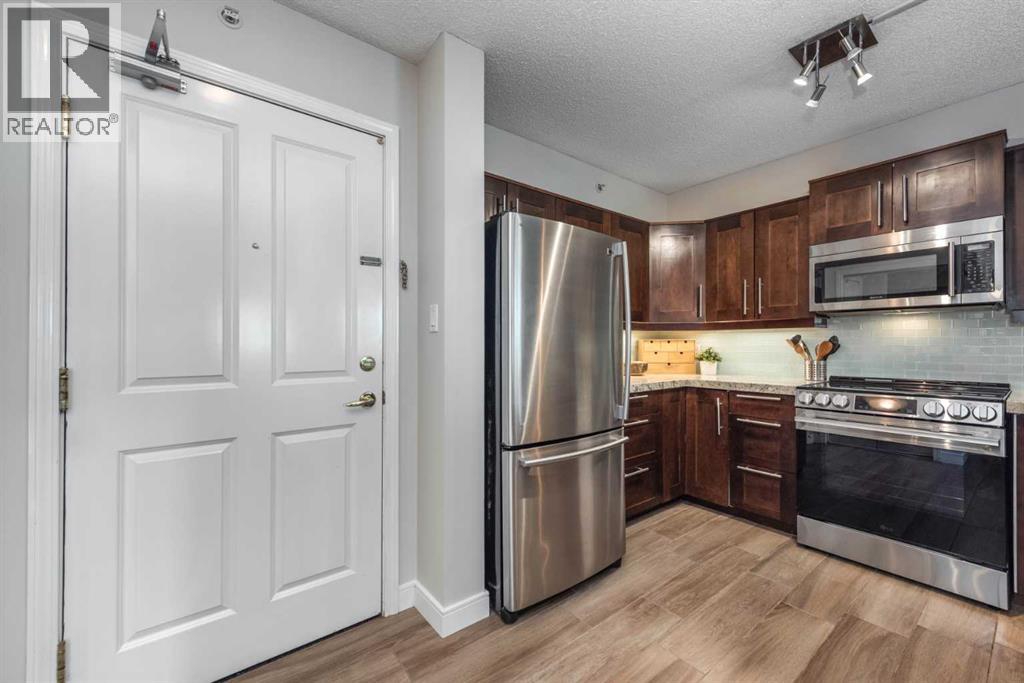 1109, 804 3 Avenue Sw, Calgary, Alberta  T2P 0G9 - Photo 3 - A2282285