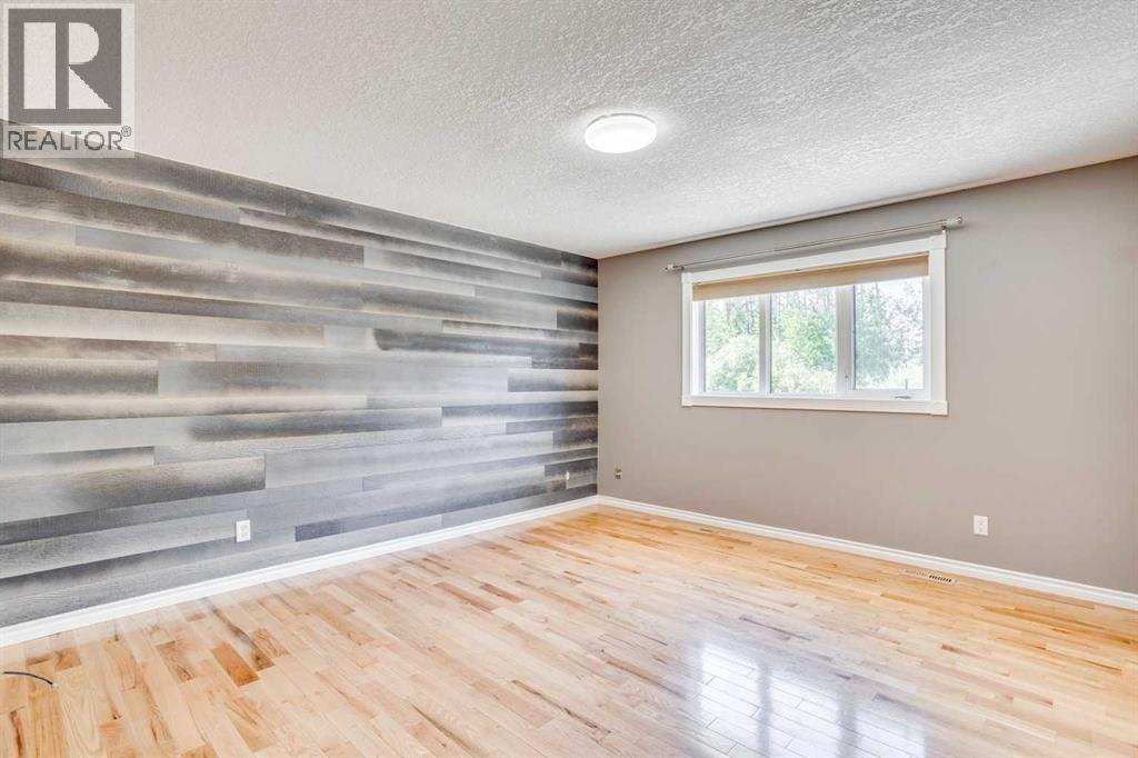 117 Cheecham Court, Anzac, Alberta  T0P 1J0 - Photo 12 - A2282368