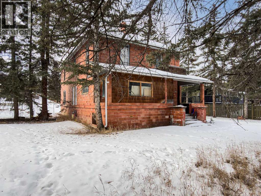 119 Spray Avenue, Banff, Alberta  T1L 1H1 - Photo 10 - A2282362
