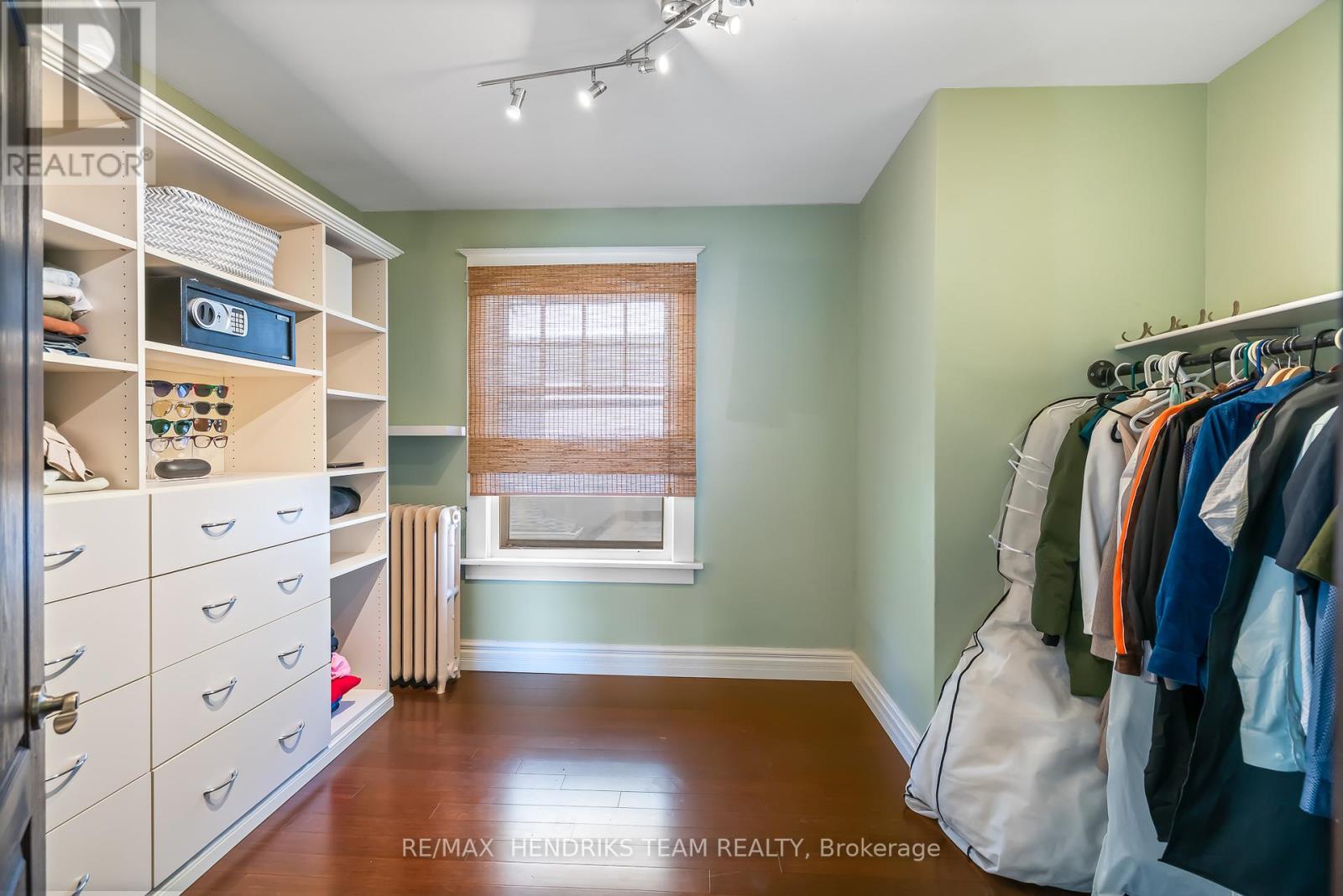 153 Geneva Street, St. Catharines, Ontario  L2R 4N7 - Photo 21 - X12737074